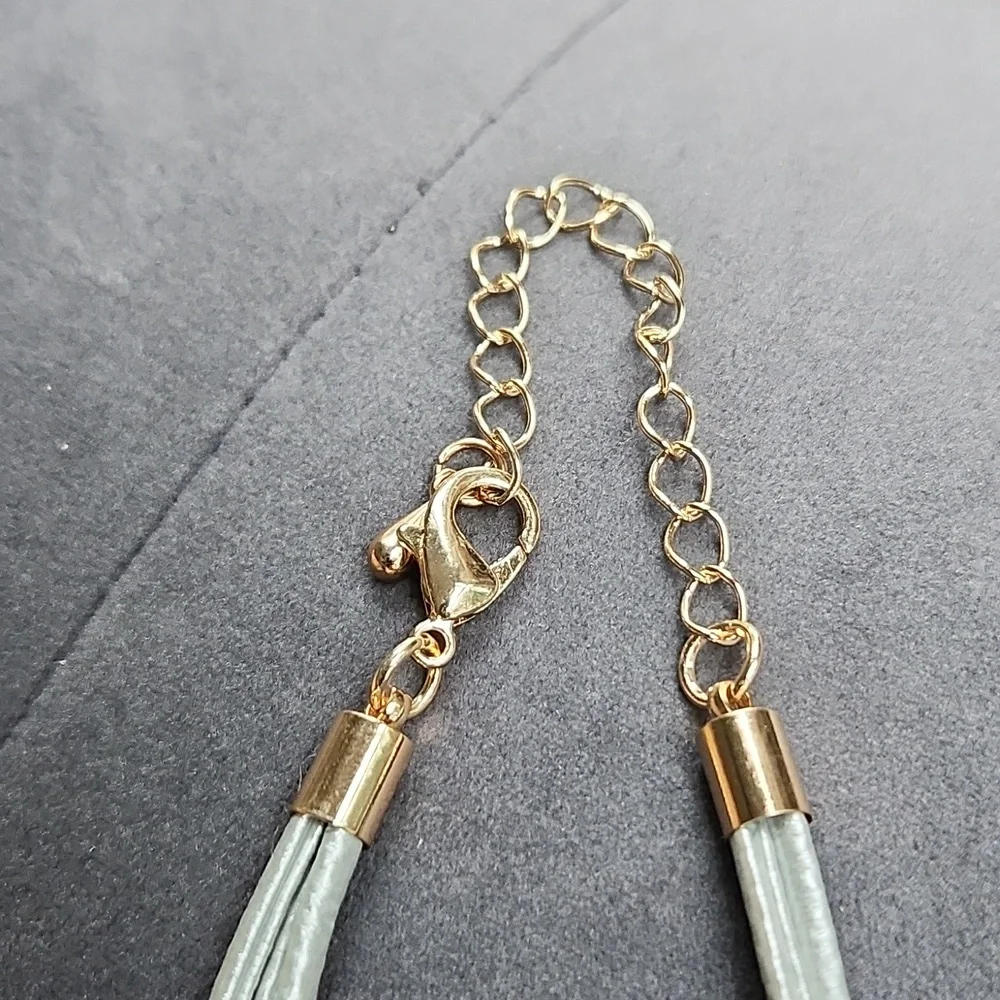 💛Goldtone and Silvertone🤍 Disc Statement Piece w/ Silvertone Cord Necklace - Picture 8 of 16